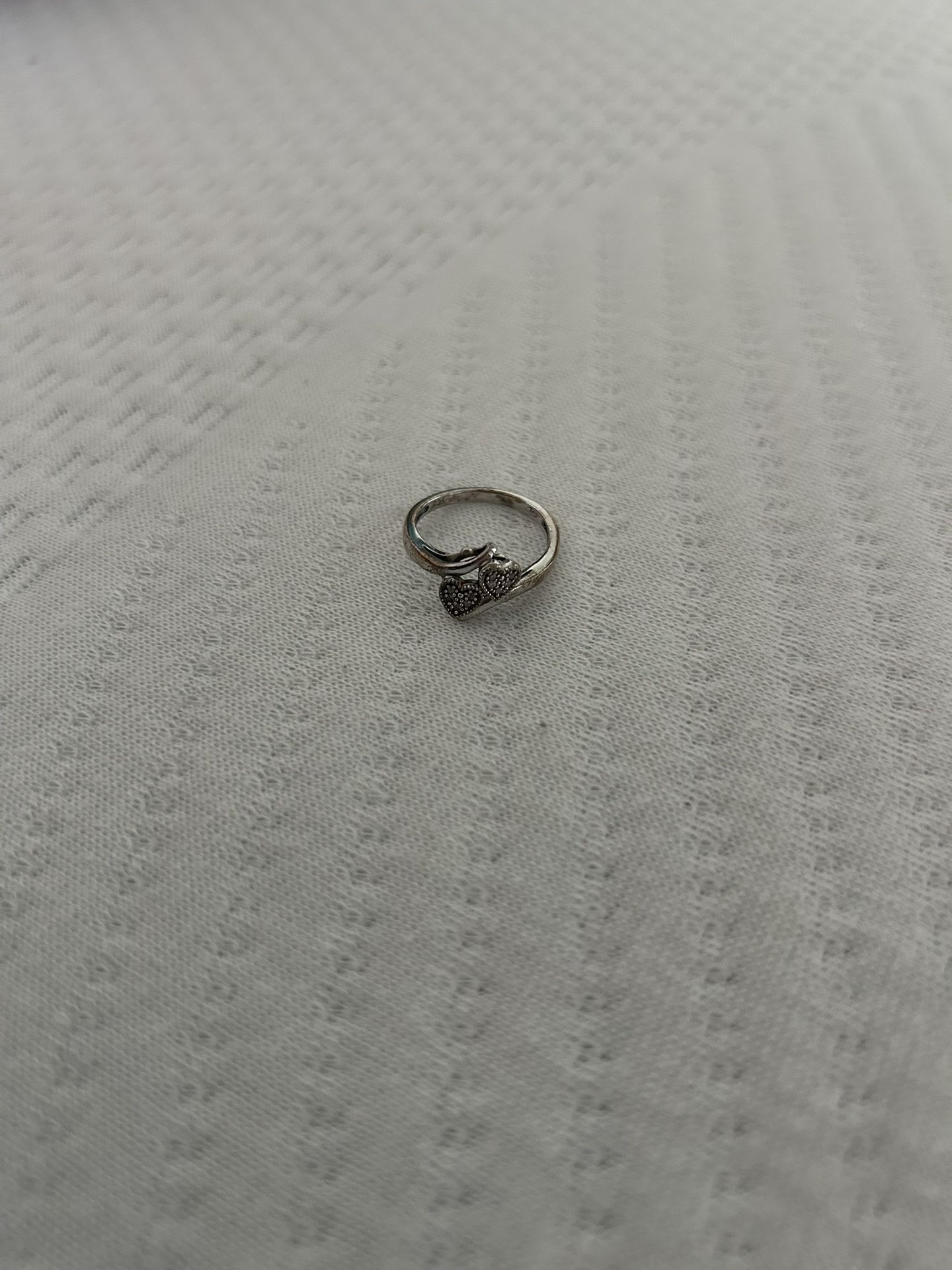 Two Heart Pretty Ring Size 8