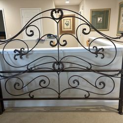 Wrought Iron Head And Foot Bed Posts For King Size Bed