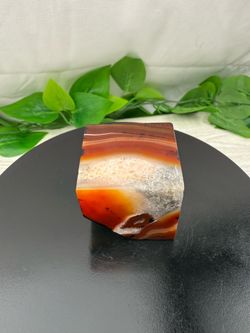Crystal Sardonyx Floating Cube