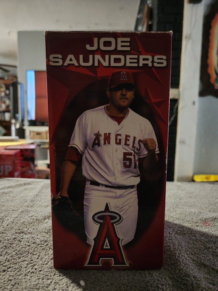 joe saunders bobblehead