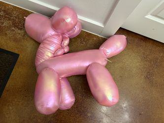 Giant balloon stuffed animal