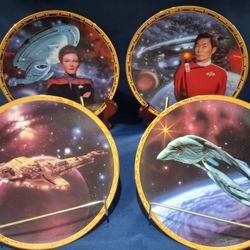 Vintage 94 & 96 Keith Birdsong Hamilton Collection Star Trek Plates