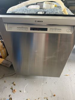 Bosch Stainless Steel Dishwasher – Quiet & Dependable – Great Condition
