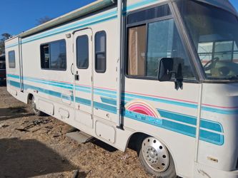 2002 ITasca 30 FT RV