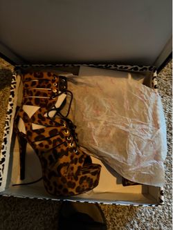 Laced heels
