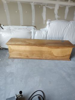 Wood Storage bench, (Bin)