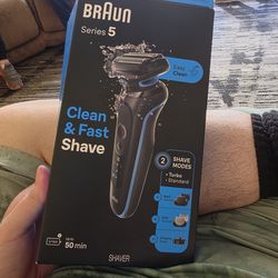 Braun Series 5 5118s, Electric Shaver with Precision Trimmer.