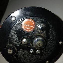 Dickson 9559 Level Wind Fishing Reel 