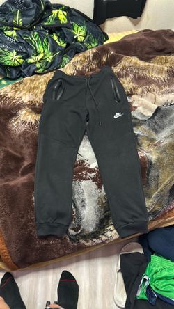 Nike Tech Sweats pants
