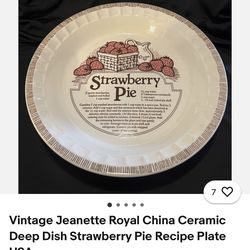 Vintage Jeanette Royal China Ceramic Deep Dish Strawberry Pie Recipe Plate USA