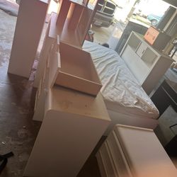 Twin Bedroom Set 