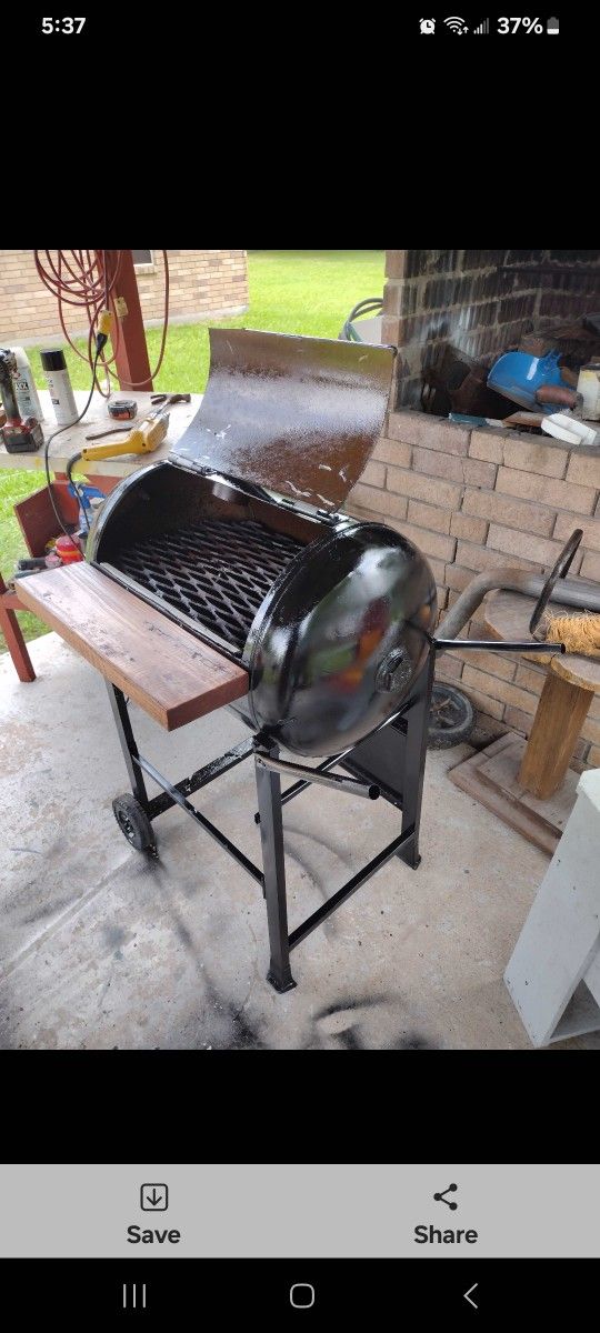 Heavy Barbecue Pit Made Out Of Air Compressor Tank Thick $180