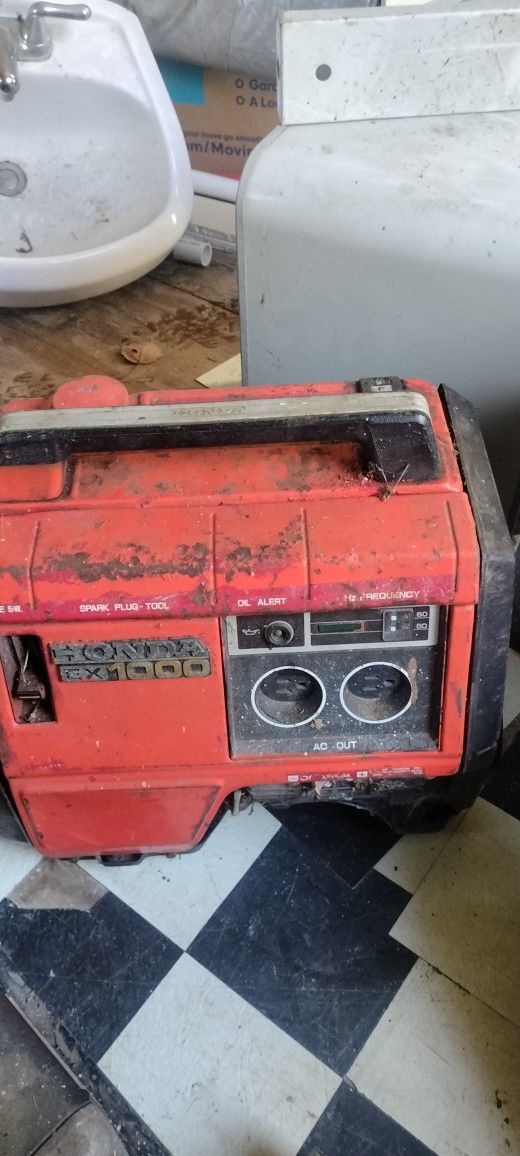 Vintage Honda 1000 Watt Generator