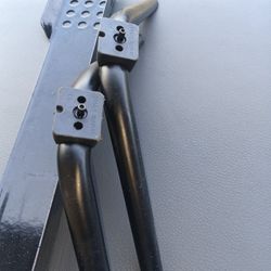 TV Legs For Different TVs