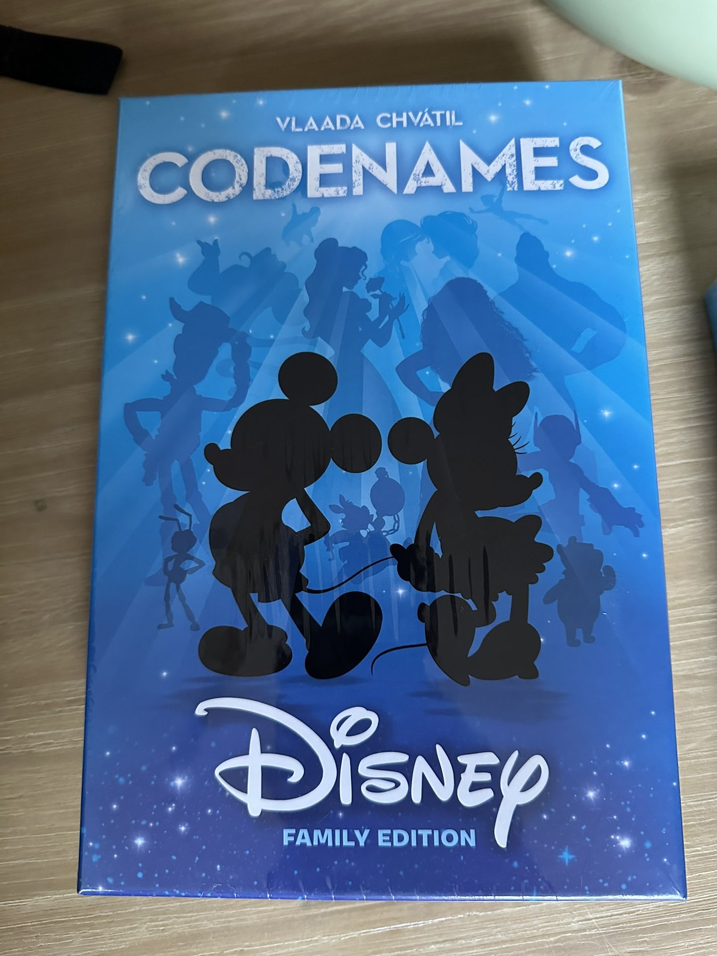 Disney Codenames Game (Never Opened)