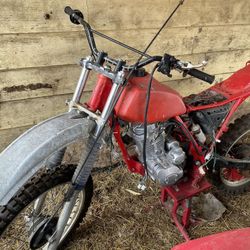1983 XR200