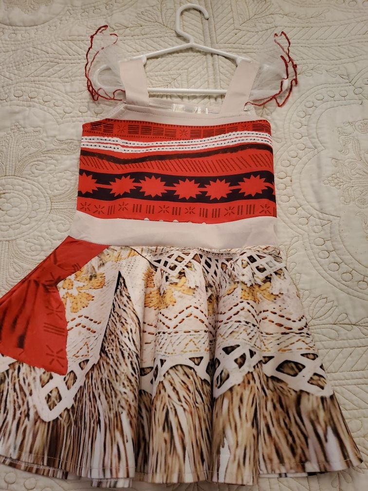 Moana outfit size 4t