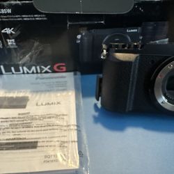 Panasonic LUMIX GX85K 16.0MP Digital Camera - Black