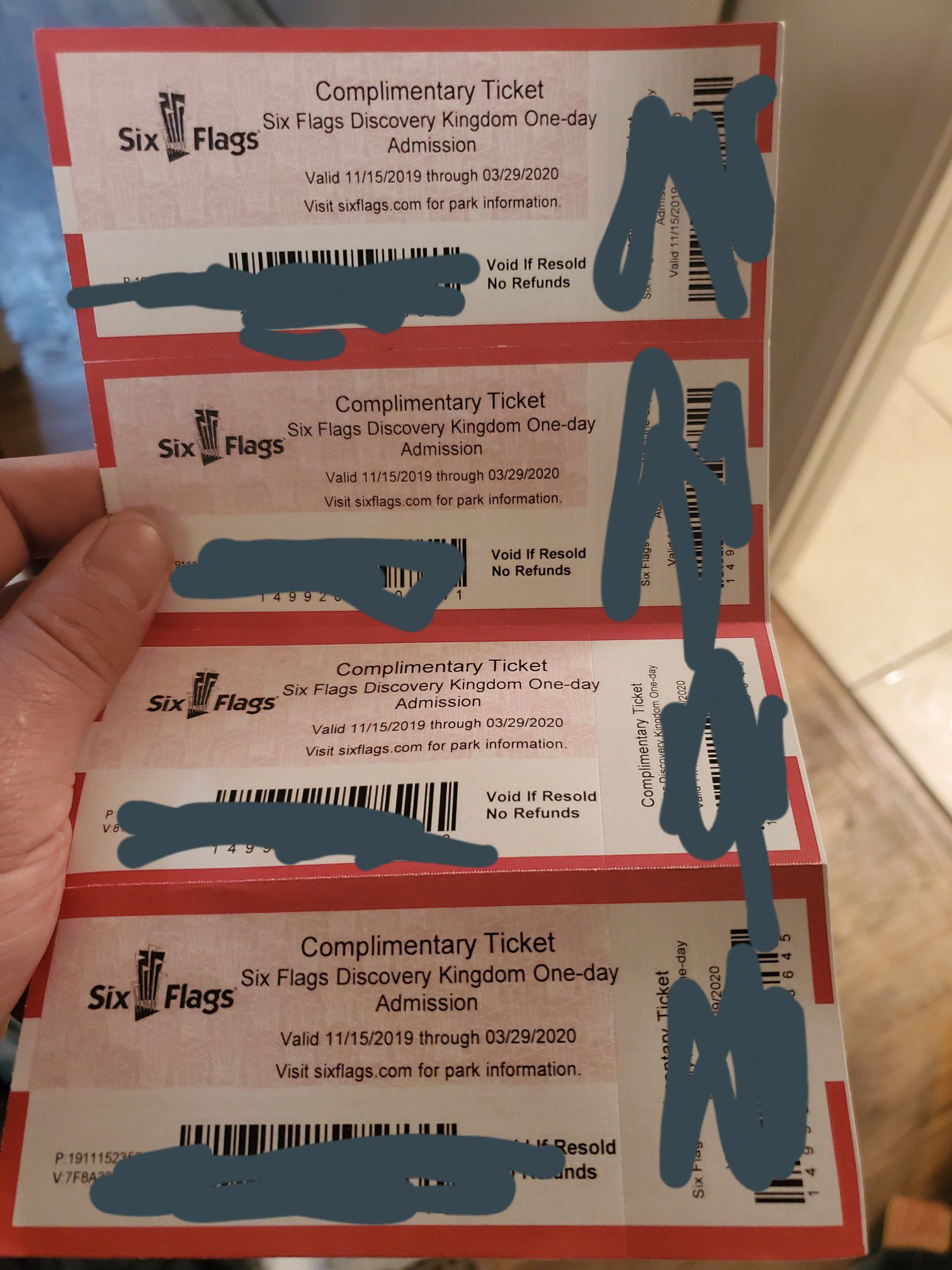 4 tickets to six flags