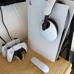 Playstation 5 Digital Edition Bundle (PS5)