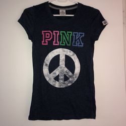 Retro Victoria’s Secret Pink Size Small Shirt