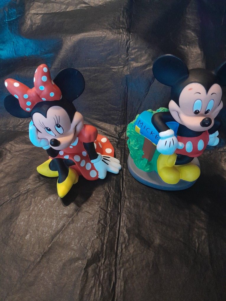 VINTAGE Disney Mickey Mouse And Minnie Bank