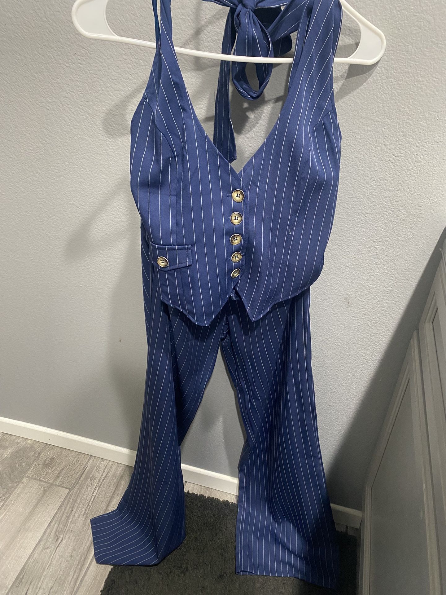 Two Piece Ser