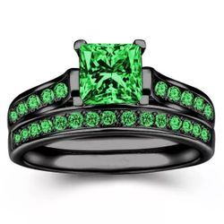 Vintage Style Green Square Cubic Zirconia Ring Set