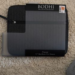 BODHI The Tech Collection Grey Flannel 13” MacBook Pro Sleeve, South Mountain (16th St & Dobbins)
