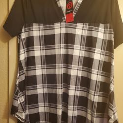 2x Black And White Women's Shirt $10