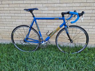 Cannondale R200 bike