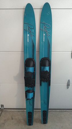 67". Profiles Water Skis