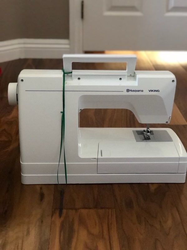 Husqvarna Viking Embroidery Sewing Machine Designer 1 for Sale in Las