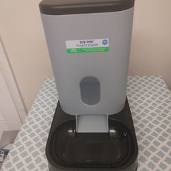 New Top Paw Gravity Feeder 6lbs Capacity