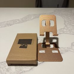 Metal Travel/Home Phone Stand Adjustable $5