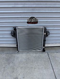 Liberty 2002-2006 radiator