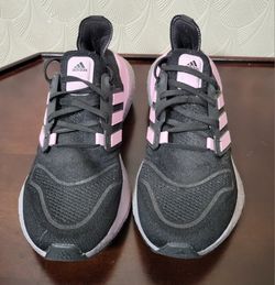 Adidas Women Ultraboost 22 HP2480 Black Bliss Lilac Pink Sneakers Size 7