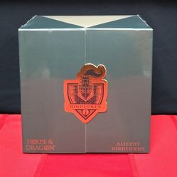 ⚜️McFarlane Toys House of the Dragon Alicent Hightower Collector Box (sealed)