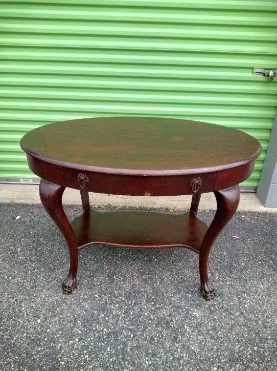 Foyer Table  / Accent Table 