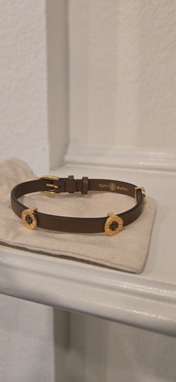 Brand New Tory Burch Britten Brown Enamel Single Wrap Leather Bracelet