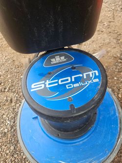 Windsor Storm Deluxe Floor Buffer