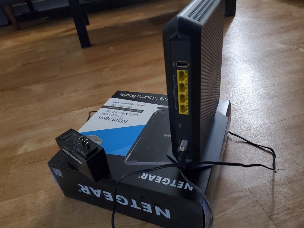 Nighthawk AC1900 wifi cable modem router model C7000