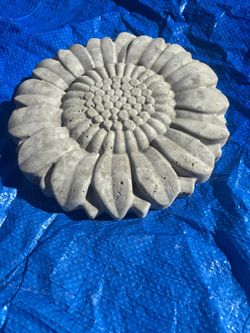 Sunflower concrete garden decor