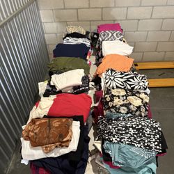 Women Blouses, Shirts & Dresses Various Sizes. Ropa De Mujer, Blusas, Camisas Y Vestidos **$2/pc, 196 Pieces**