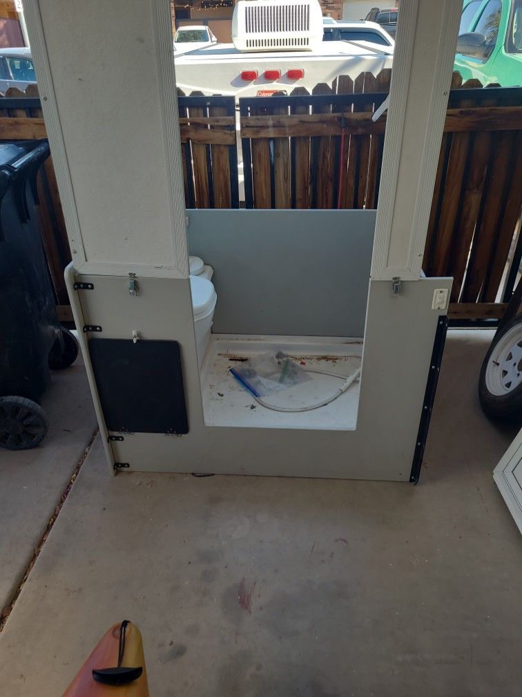 Popup Camper Cassette Toilet And Shower
