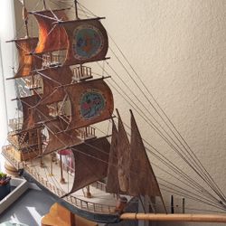 Hand CRAFTED SAIL SHIP 