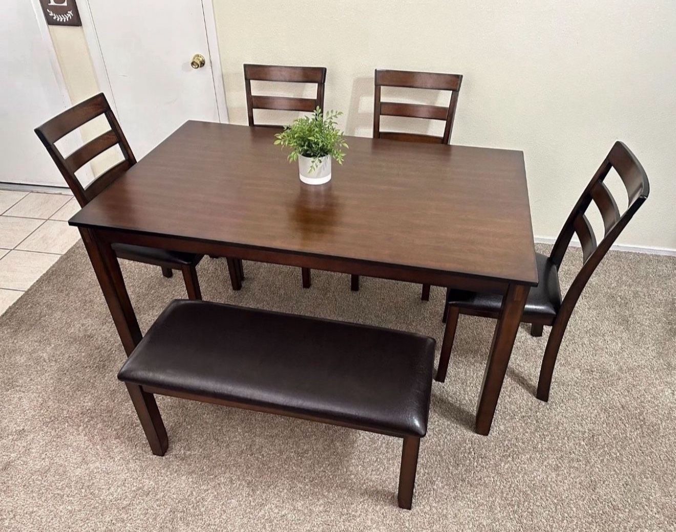 Dining Table 4 Chairs and BenchāØCheck My Offersš