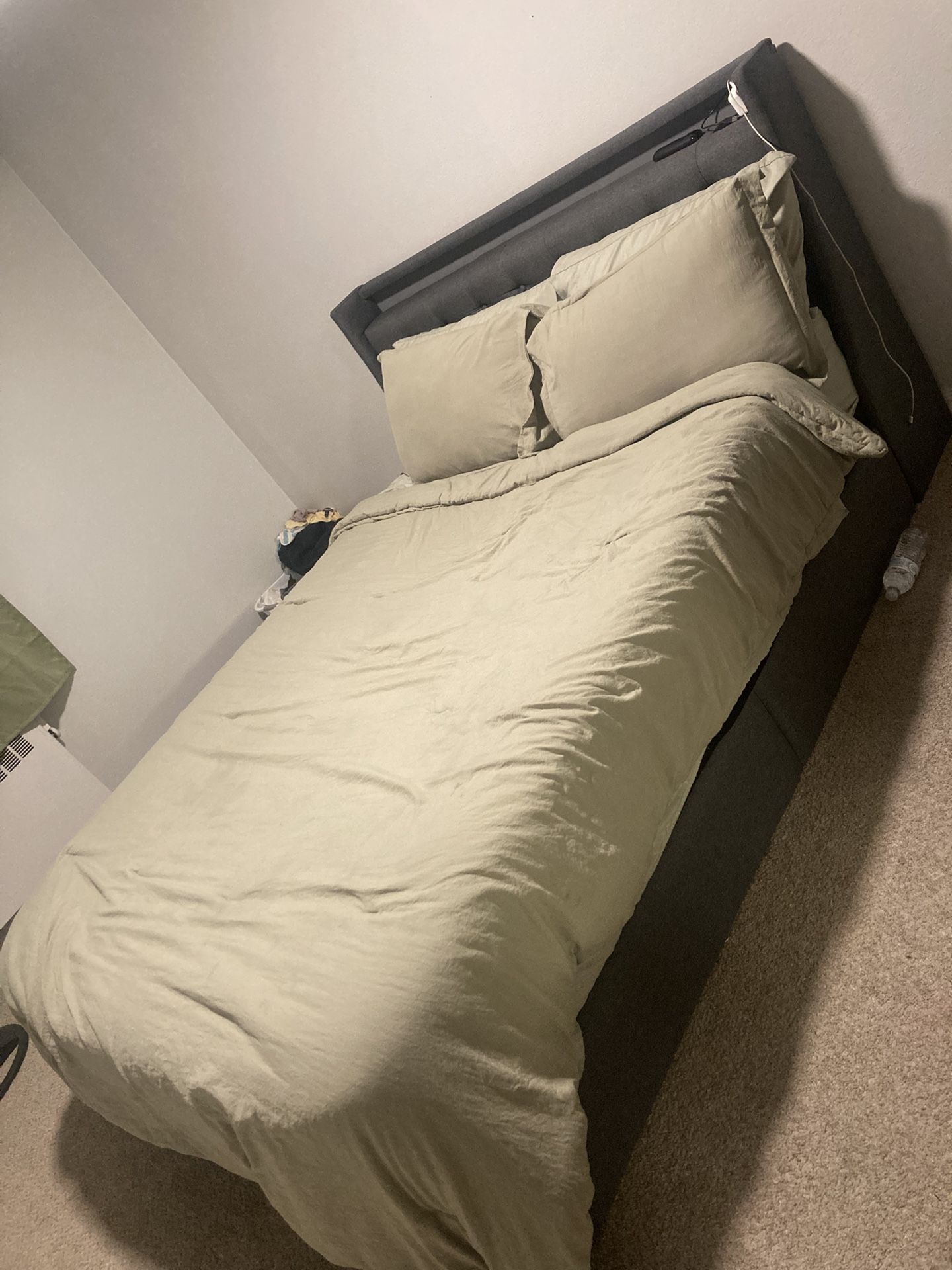 Queen Bed Frame (Gray)
