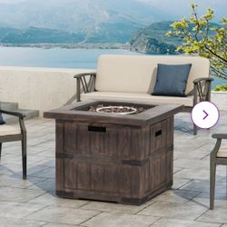 Neosho Outdoor 40,000 BTU Lightweight Concrete Fire 