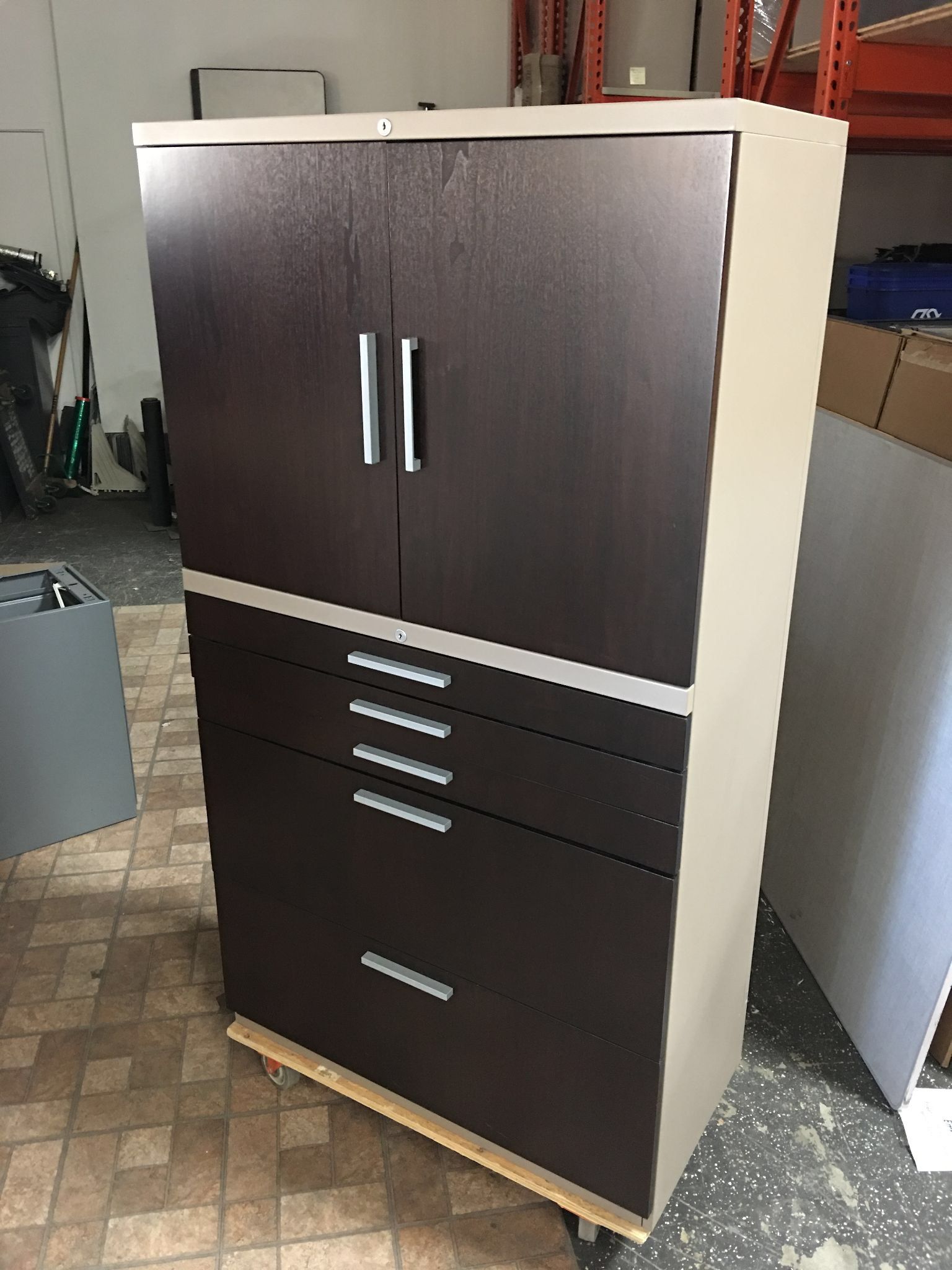 Storage & Filing Cabinet in Mint condition #26